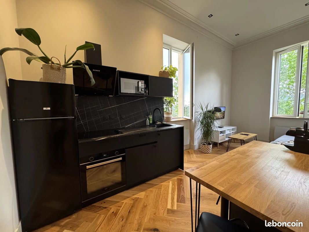 Appartement 2 pièces · 31 m², La Tour-de-Salvagny, photo 3
