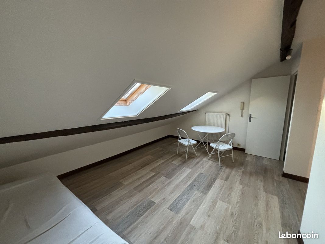 Appartement 1 pièce · 13 m², Avesnes-sur-Helpe