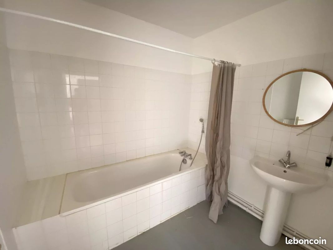 Appartement 2 pièces · 58 m², Chambost-Allières, photo 10
