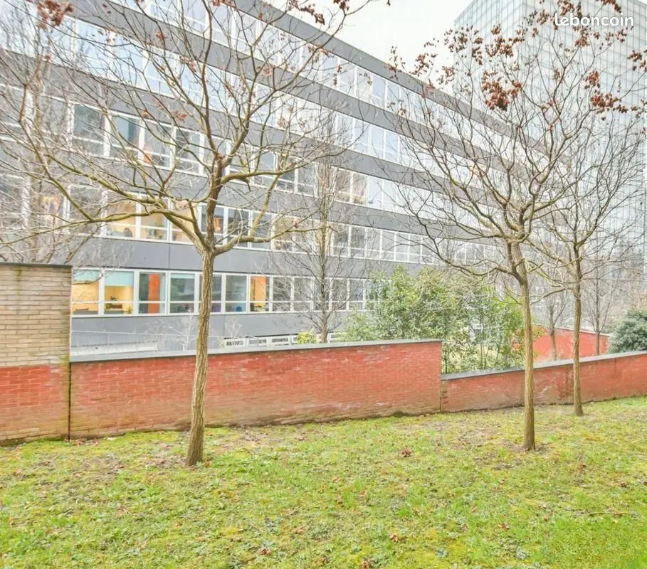 Montreuil