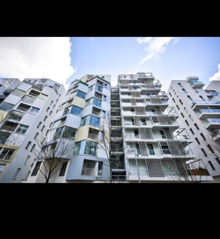 Colombiers, Issy-les-Moulineaux