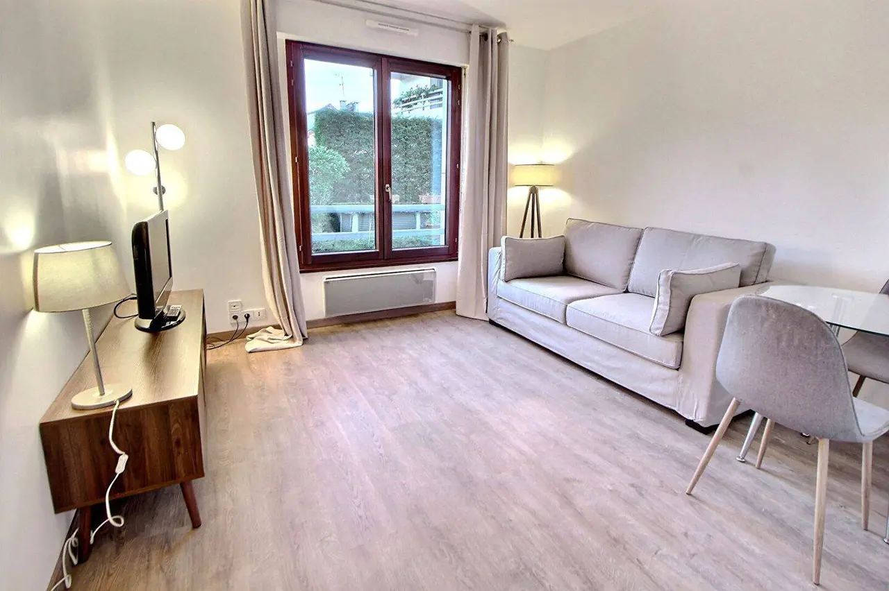 Plateau Ouest, Suresnes