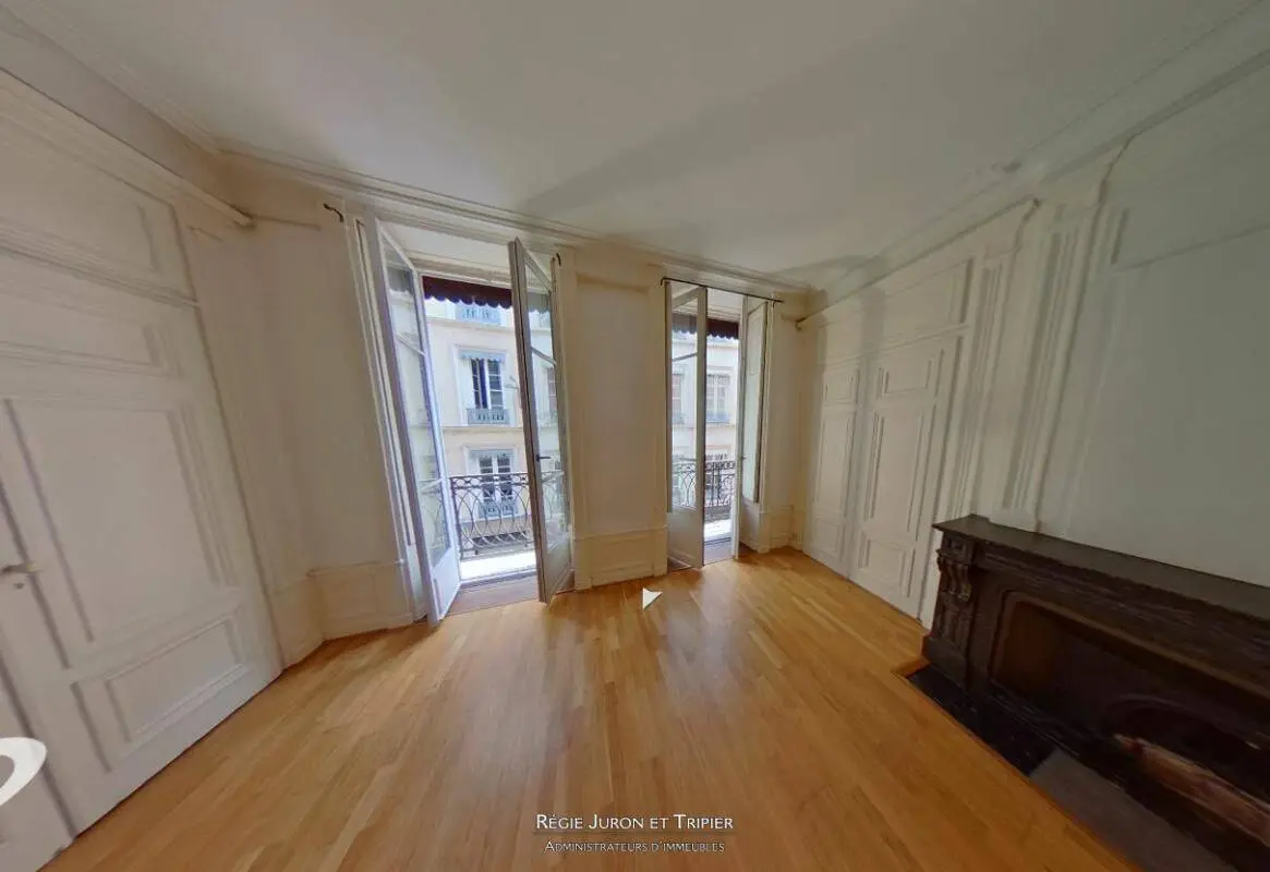 Lyon