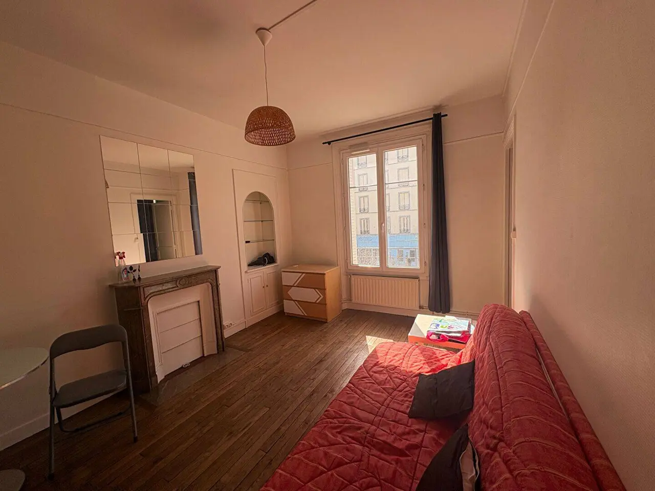 Mairie-Ourcq, Pantin