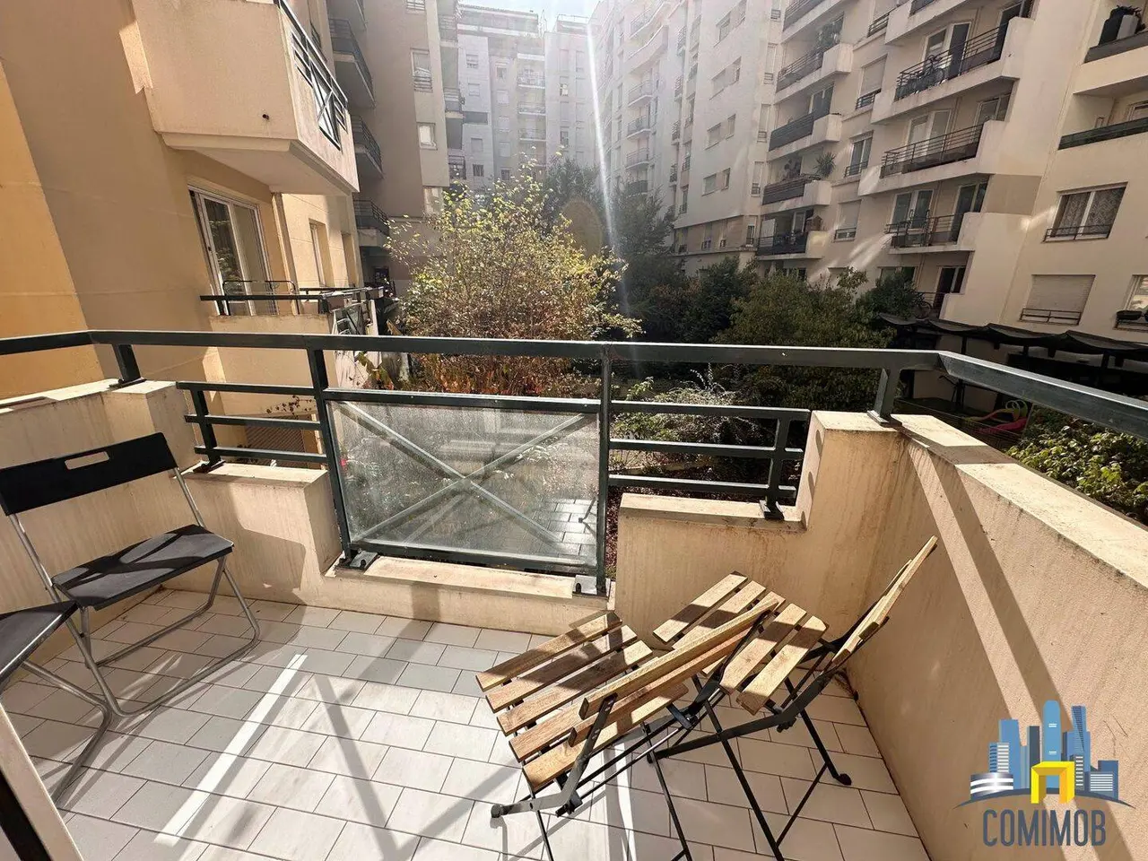 Faubourg de l'Arche, Courbevoie