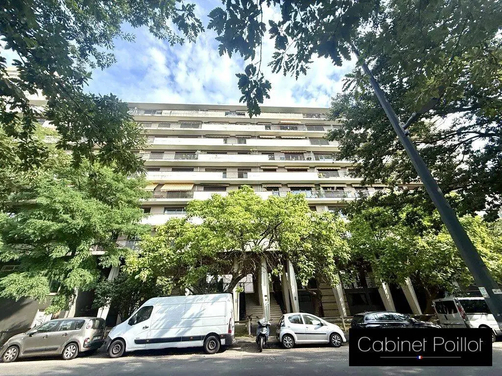 Bas Montreuil-Etienne Marcel-Chanzy, Montreuil
