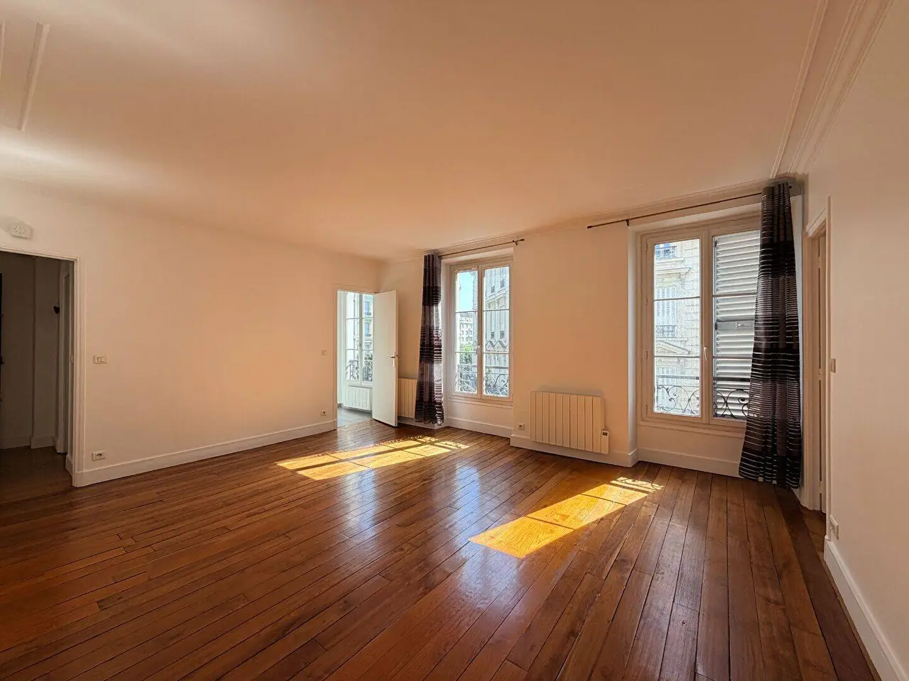 Wilson-Rivay, Levallois-Perret