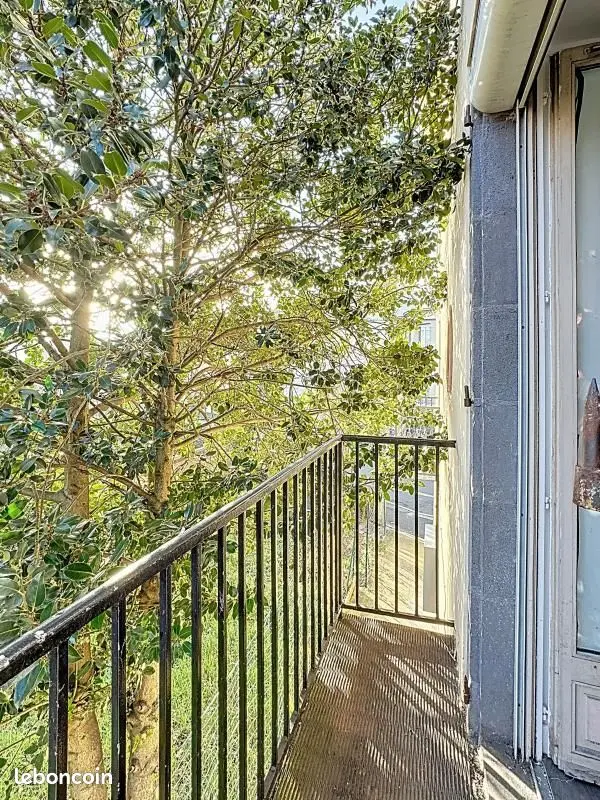 Appartement 1 pièce · 28 m², Clermont-Ferrand
