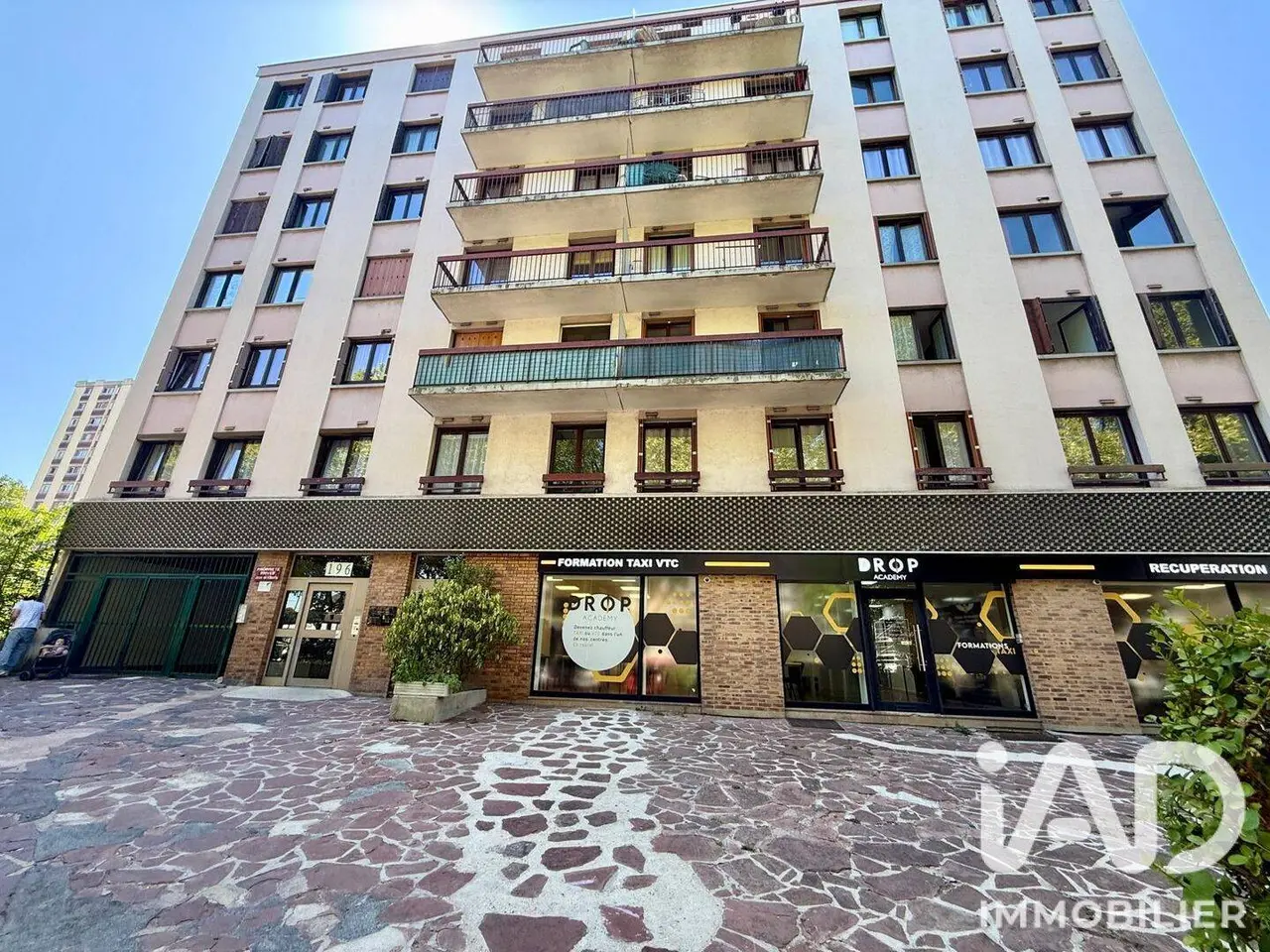 Haut Pantin-Charles Auray, Pantin