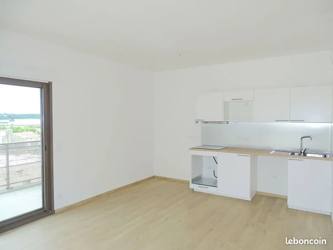 Appartement 4 pièces · 80 m², Bordeaux, photo 2