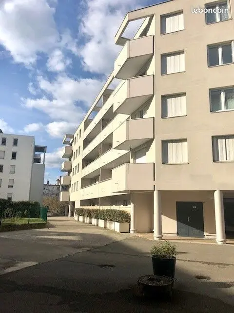 Lyon