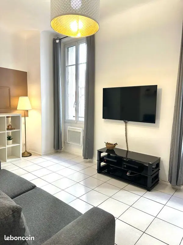 Appartement 1 pièce · 25 m², Marseille 1er, photo 3