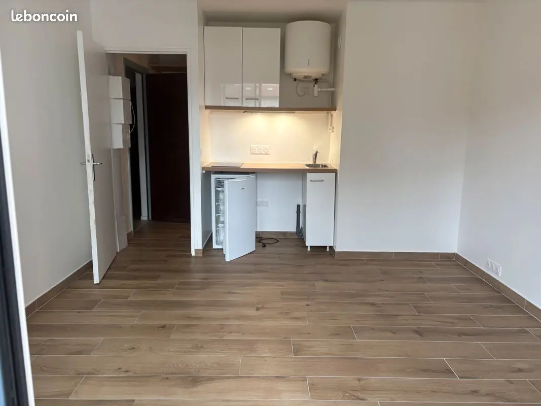 Appartement 1 pièce · 18 m², Asnières-sur-Seine