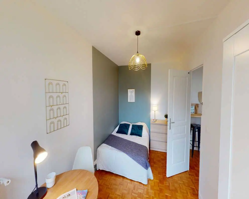 Vallée de Fécamp, Paris