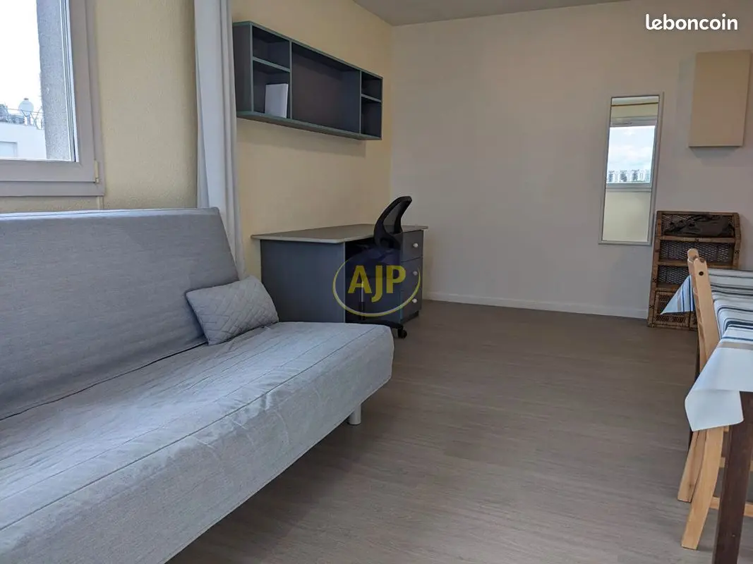 Appartement 1 pièce · 28 m², Bordeaux, photo 2