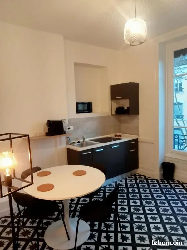 Lyon