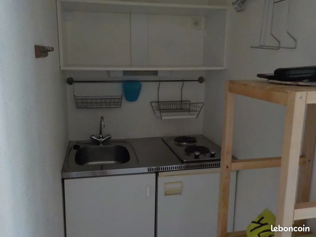 Appartement 1 pièce · 181 m², Bordeaux, photo 2