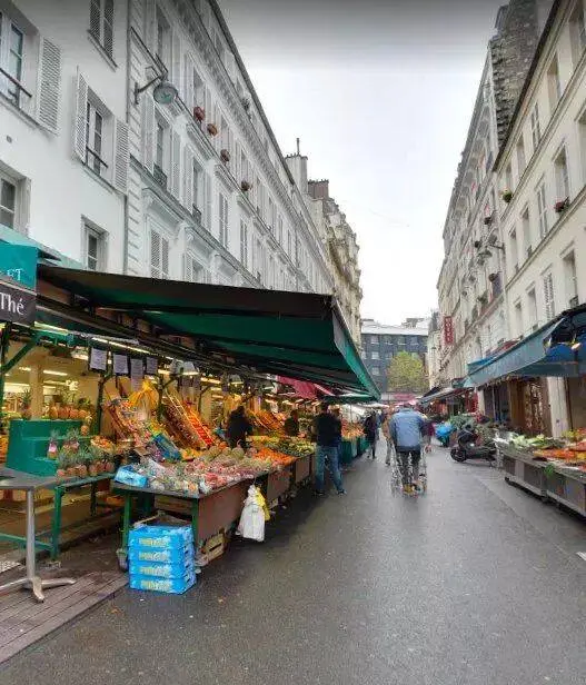 Courcelles-Wagram, Paris