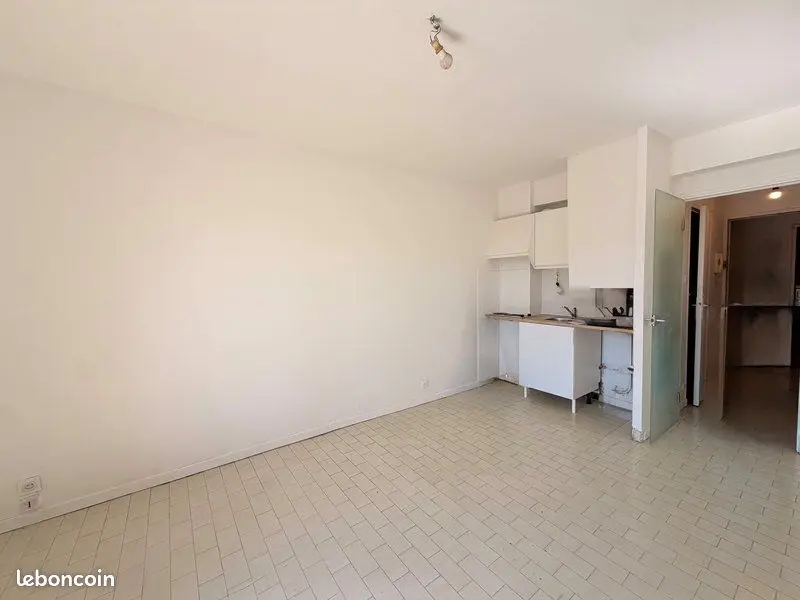Appartement 1 pièce · 30 m², Marseille 3e, photo 3