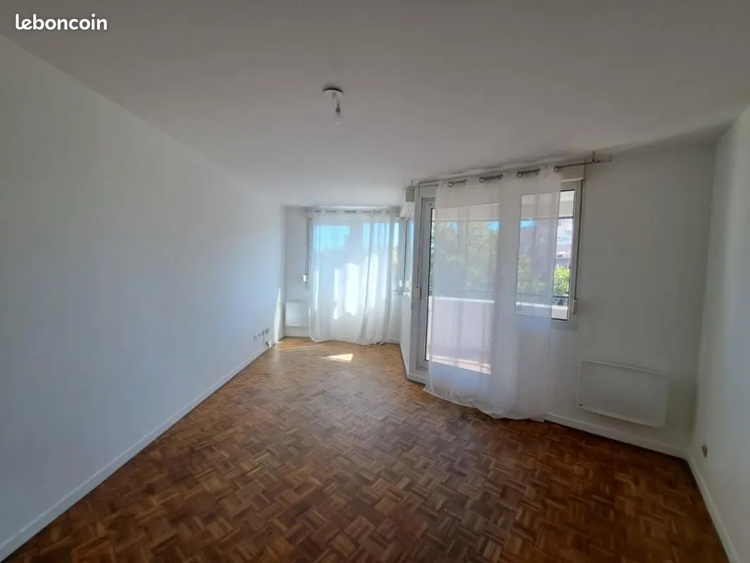 Appartement 2 pièces · 48 m², Villeurbanne, photo 2