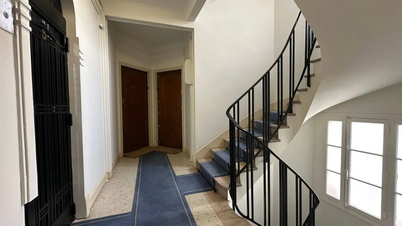 Legendre-Lévis, Paris