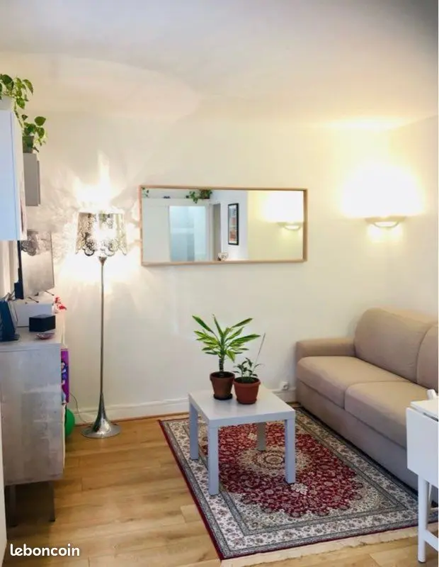 Appartement 1 pièce · 21 m², Paris 18e, photo 2