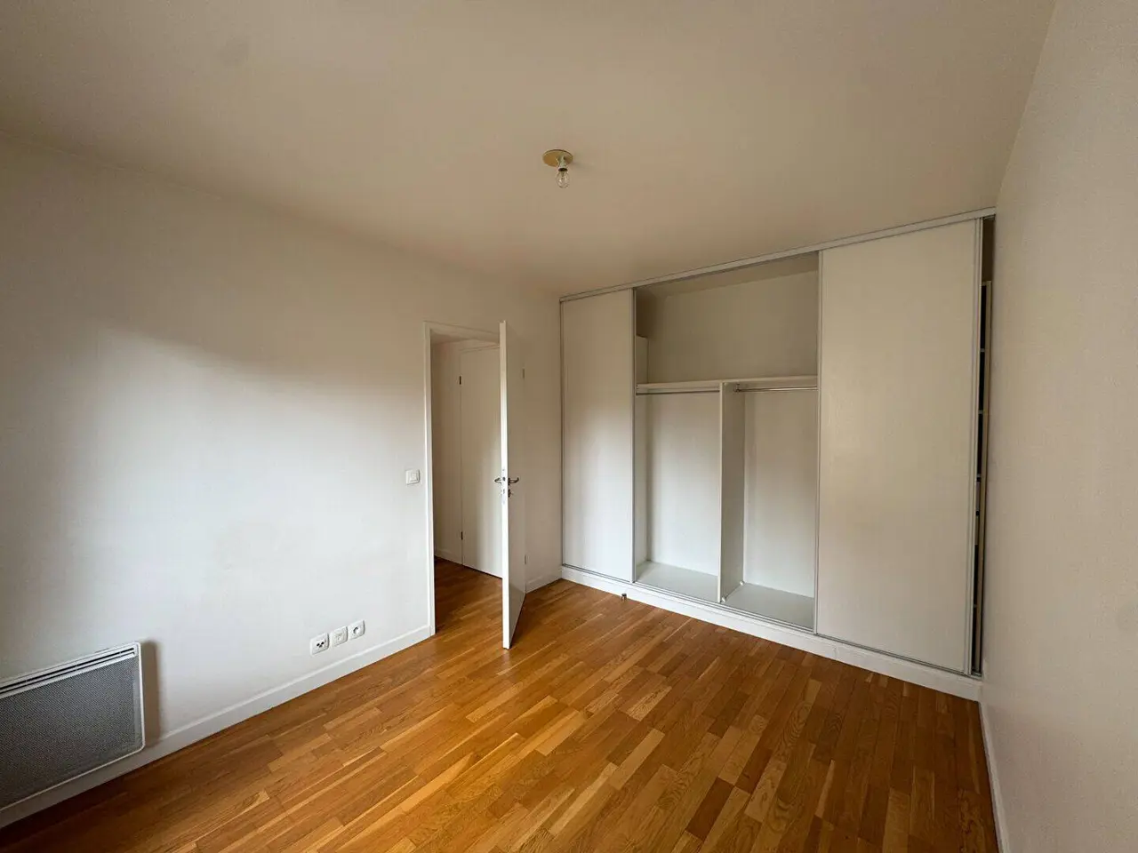 Appartement 2 pièces · 48 m², Saint-Cyr-l'École · Hôtel de Ville, photo 6
