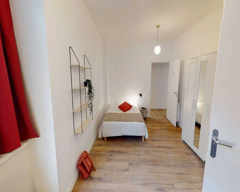 Appartement 11 pièces · 220 m², Garches