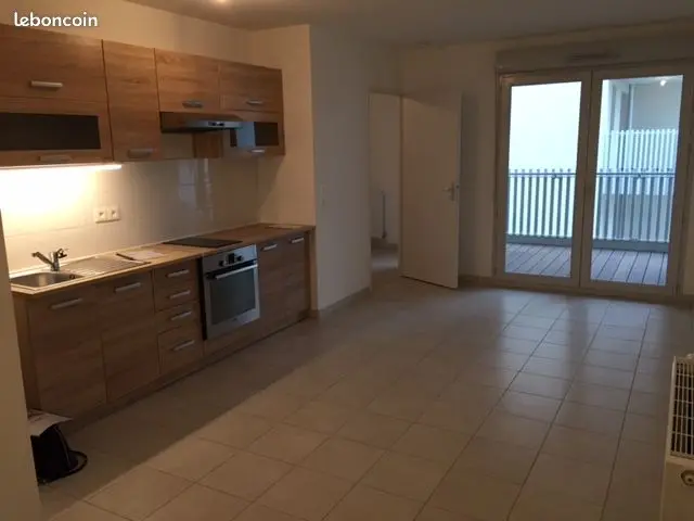 Appartement 2 pièces · 38 m², Vénissieux