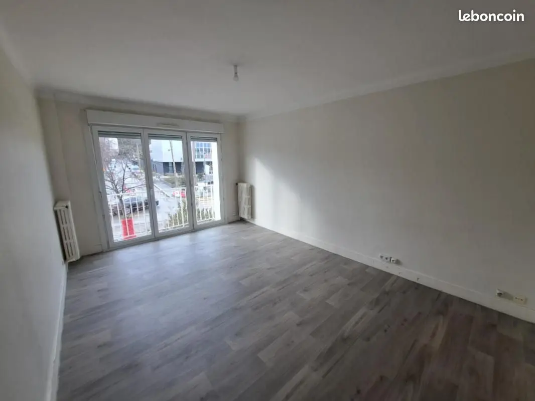 Appartement 3 pièces · 64 m², Vénissieux