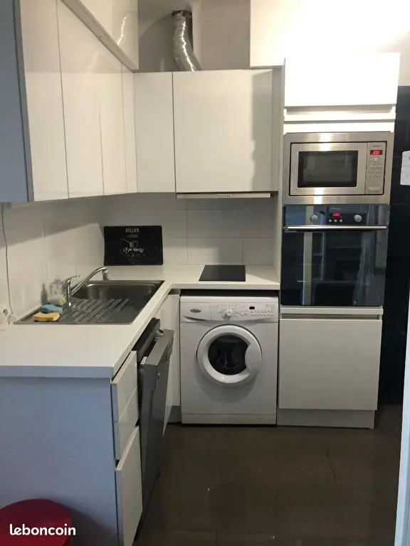 Appartement 1 pièce · 22 m², Châtillon