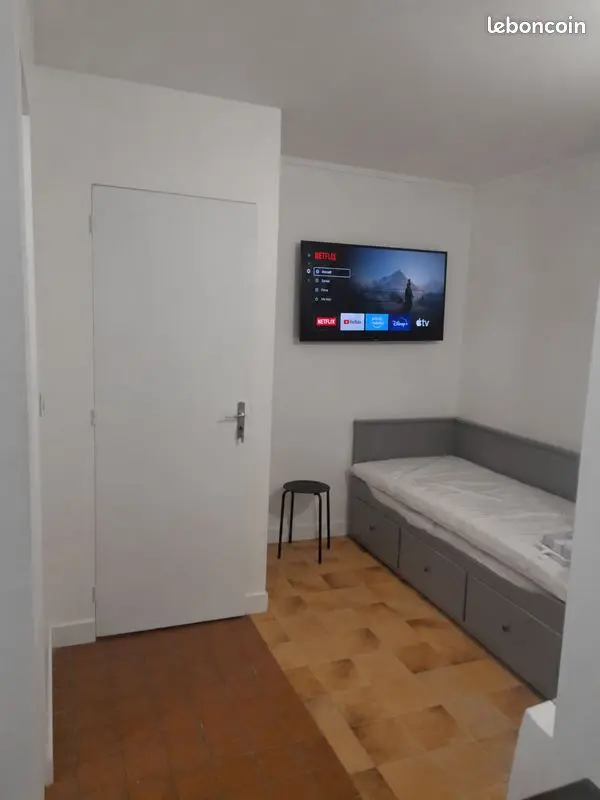 Appartement 1 pièce · 14 m², Cergy