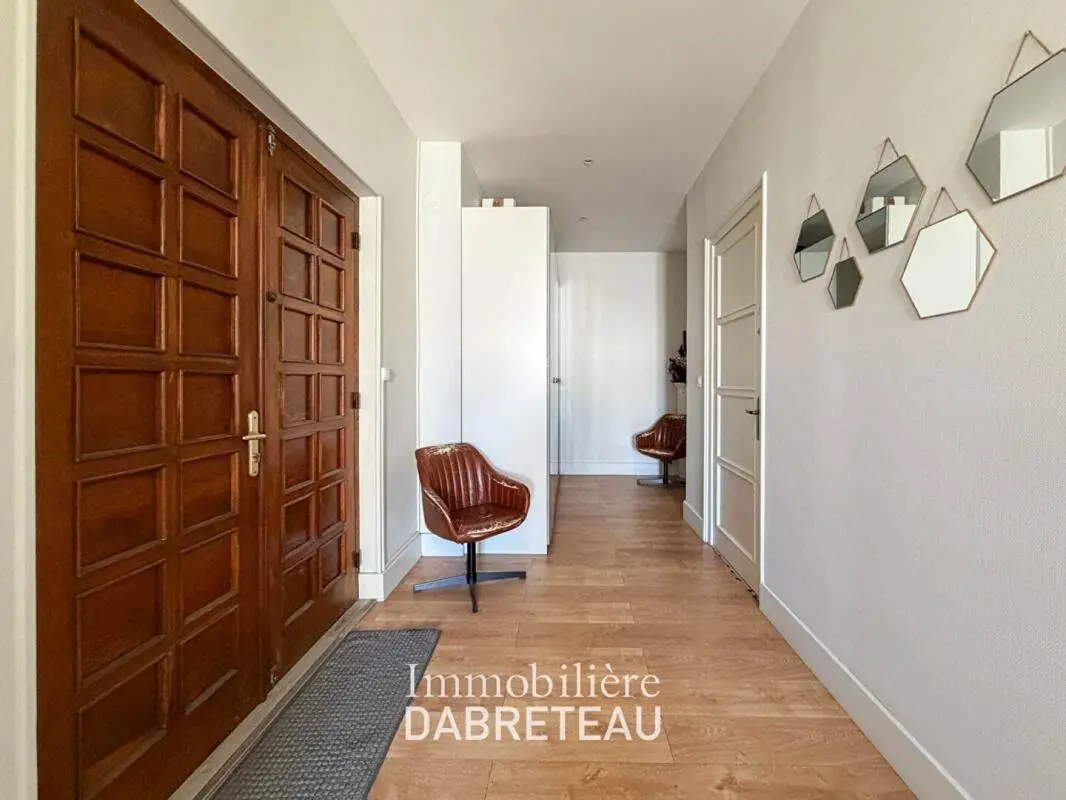 Appartement 6 pièces · 101 m², Vénissieux · Moulin à Vent-Ernest Renan, photo 11