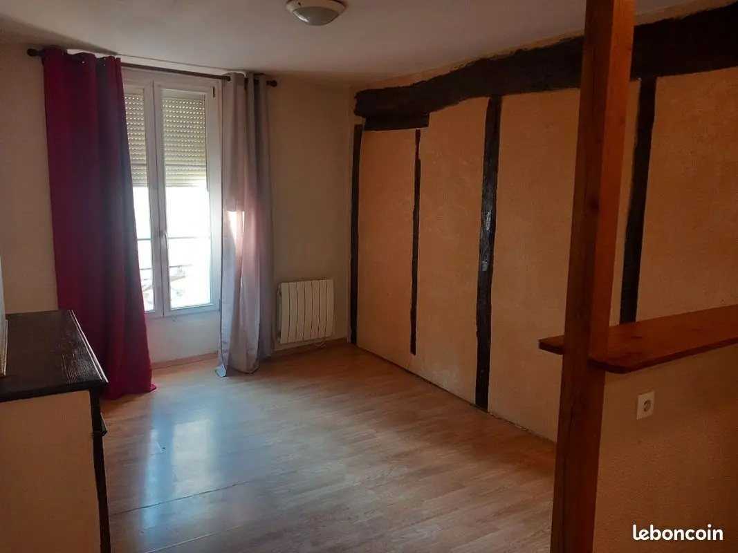 Appartement 1 pièce · 22 m², Nemours