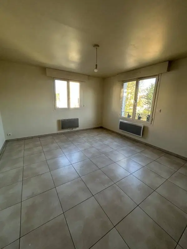 Appartement 3 pièces · 60 m², Vert-le-Grand