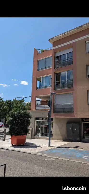 Appartement 2 pièces · 40 m², Vénissieux