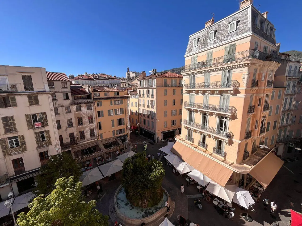 Appartement 1 pièce · 28 m², Toulon