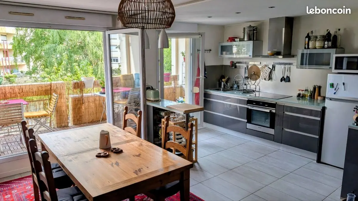 Appartement 3 pièces · 67 m², Metz, photo 2