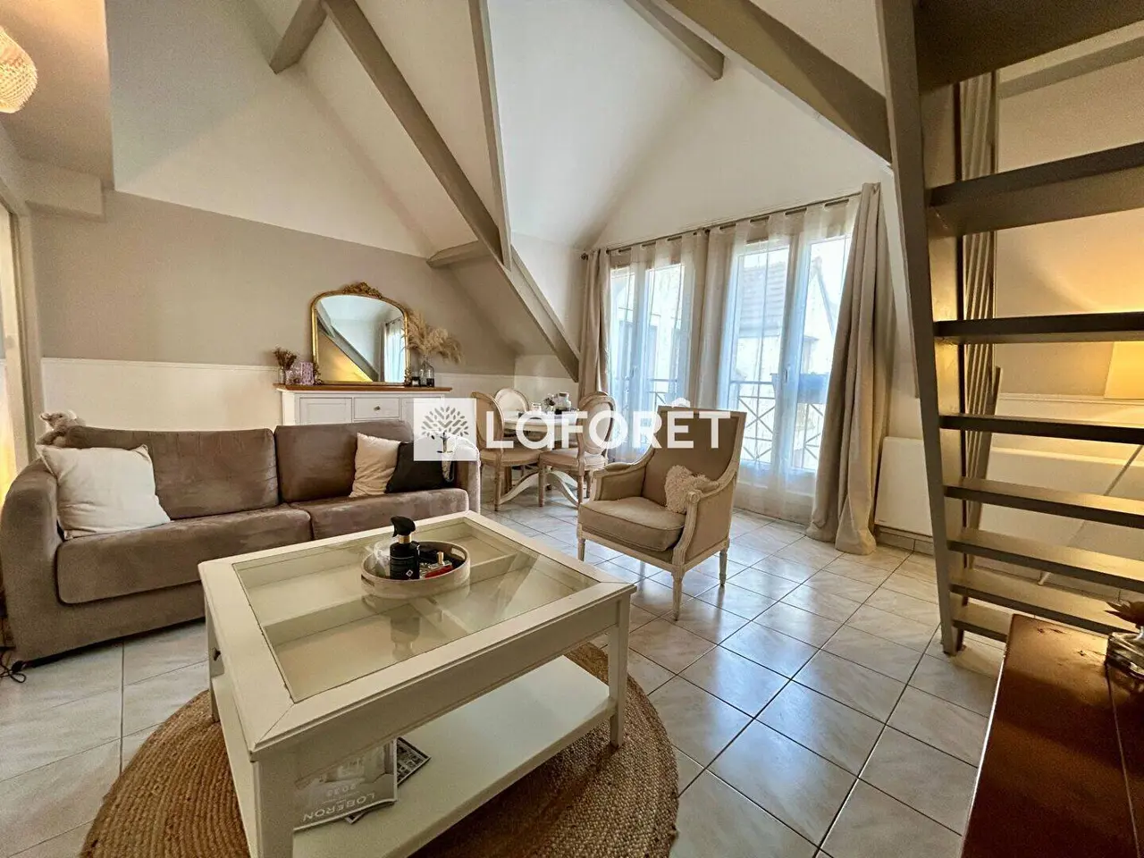 Appartement 3 pièces · 60 m², Issou