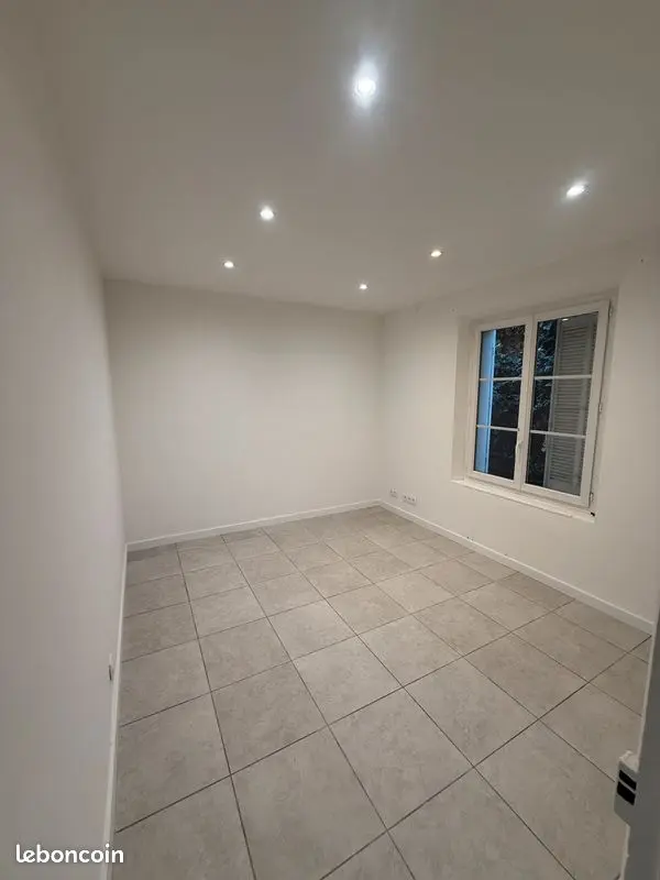 Appartement 3 pièces · 52 m², Toulon, photo 2