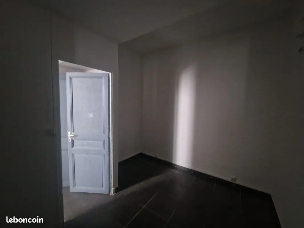 Appartement 2 pièces · 30 m², Marseille 3e, photo 3