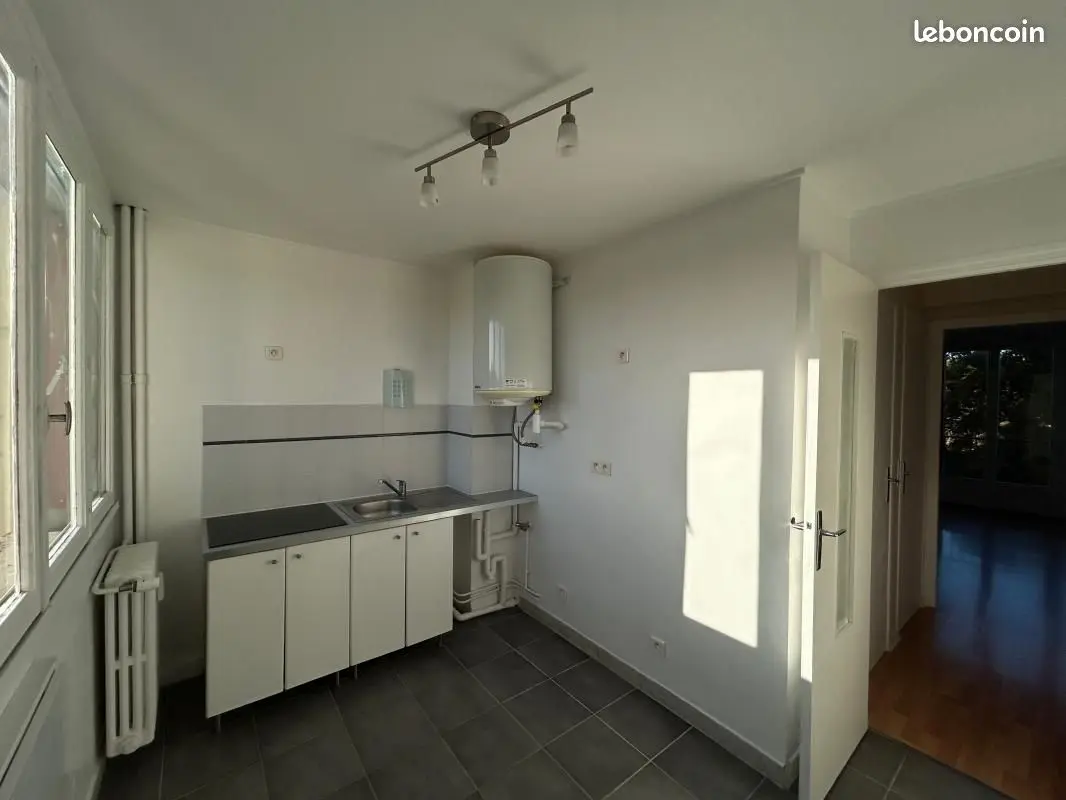 Appartement 2 pièces · 42 m², Châtillon, photo 10