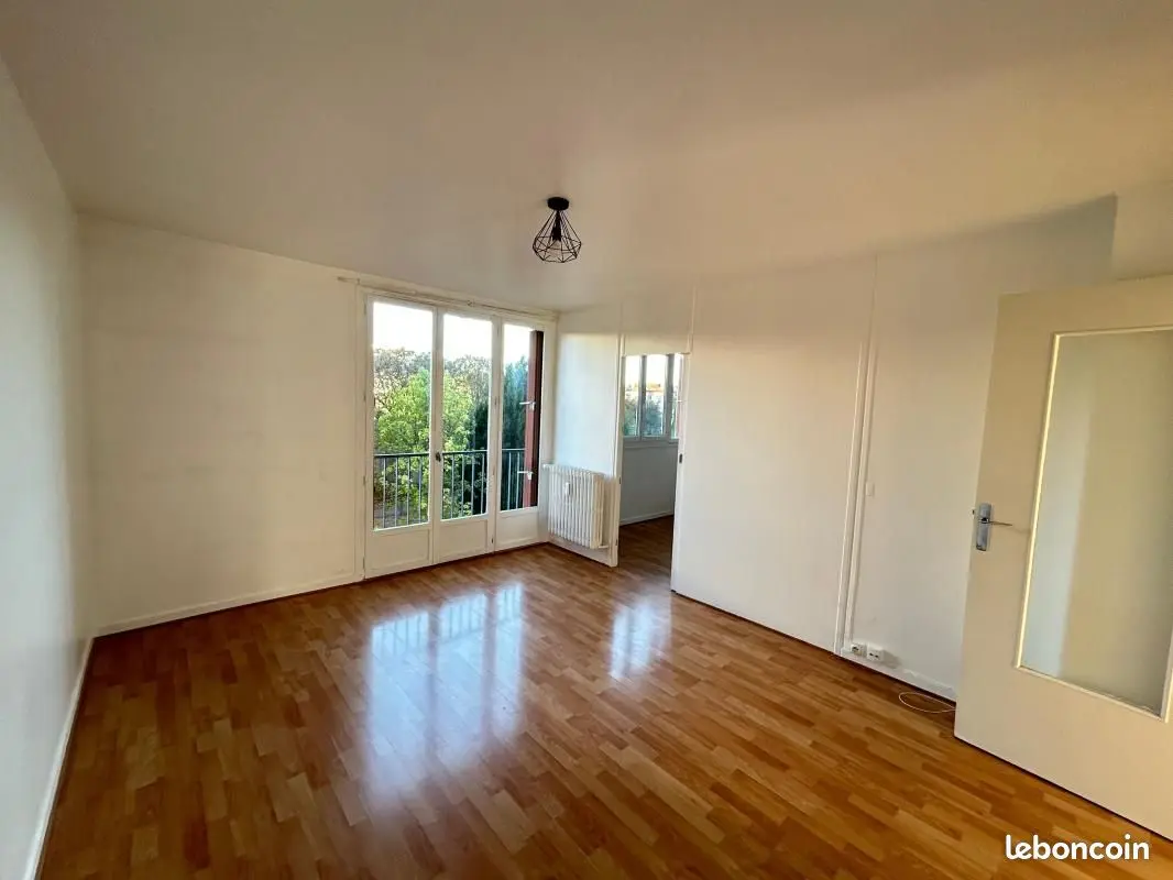 Appartement 2 pièces · 42 m², Châtillon