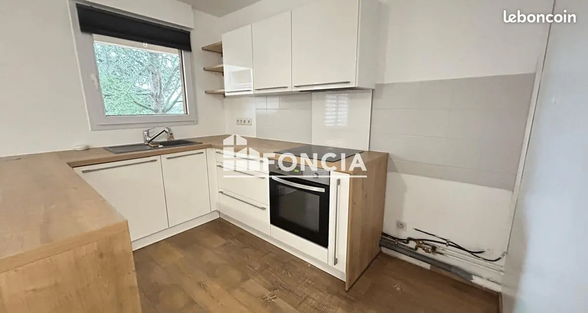 Appartement 2 pièces · 52 m², Châtillon, photo 2