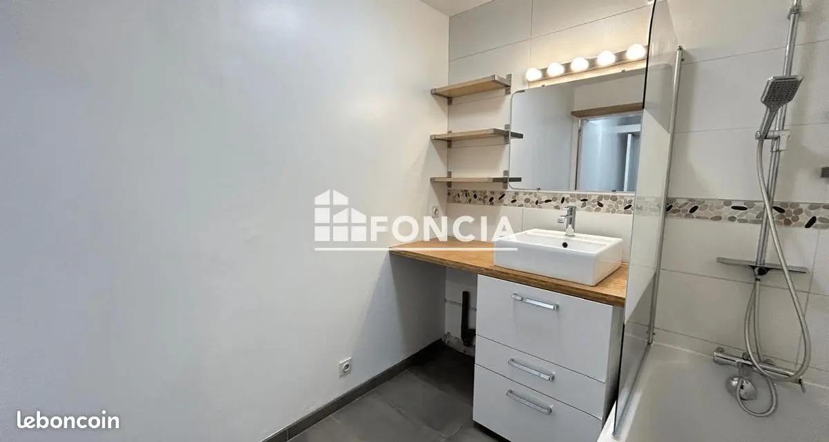 Appartement 2 pièces · 52 m², Châtillon, photo 8