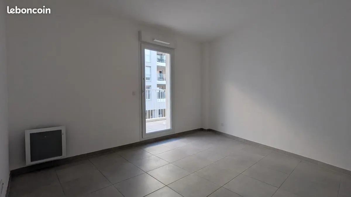 Appartement 3 pièces · 56 m², Marseille 8e, photo 2