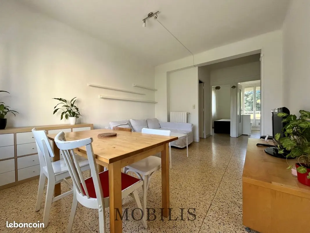 Appartement 4 pièces · 66 m², Marseille 8e, photo 2