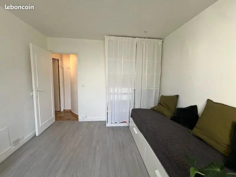 Appartement 1 pièce · 15 m², Paris 14e