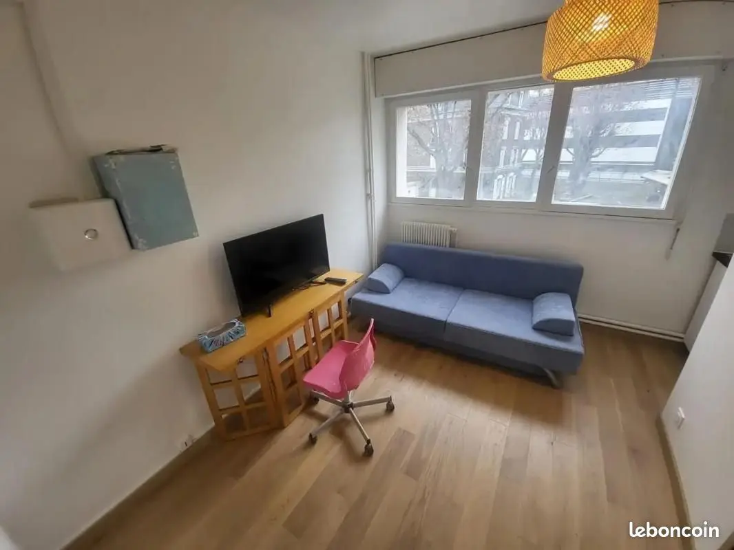 Appartement 1 pièce · 16 m², Paris 19e