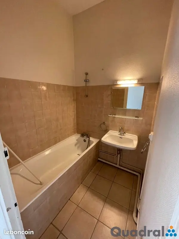 Appartement 2 pièces · 37 m², Lyon 8e, photo 5